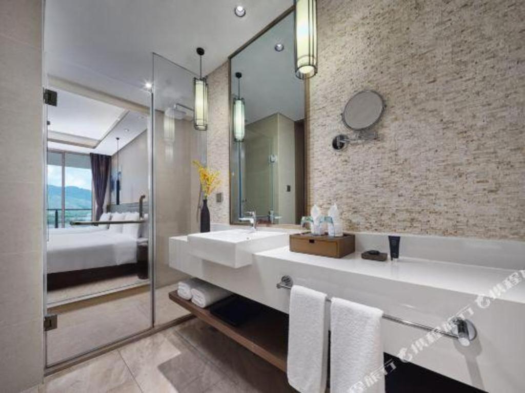 Narada Resort Hotel Sanya Pleasant Bay Ngoại thất bức ảnh