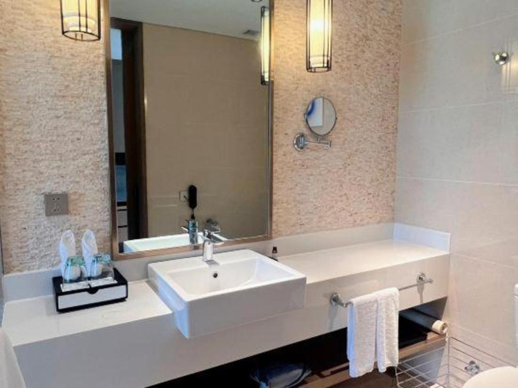 Narada Resort Hotel Sanya Pleasant Bay Ngoại thất bức ảnh